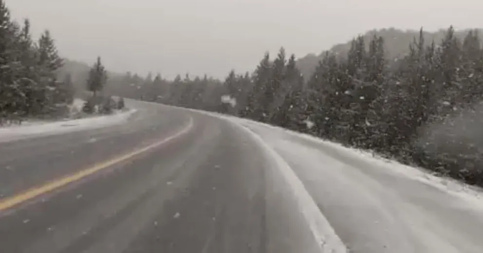 Piden circular con extrema precaución por nevadas en zonas altas