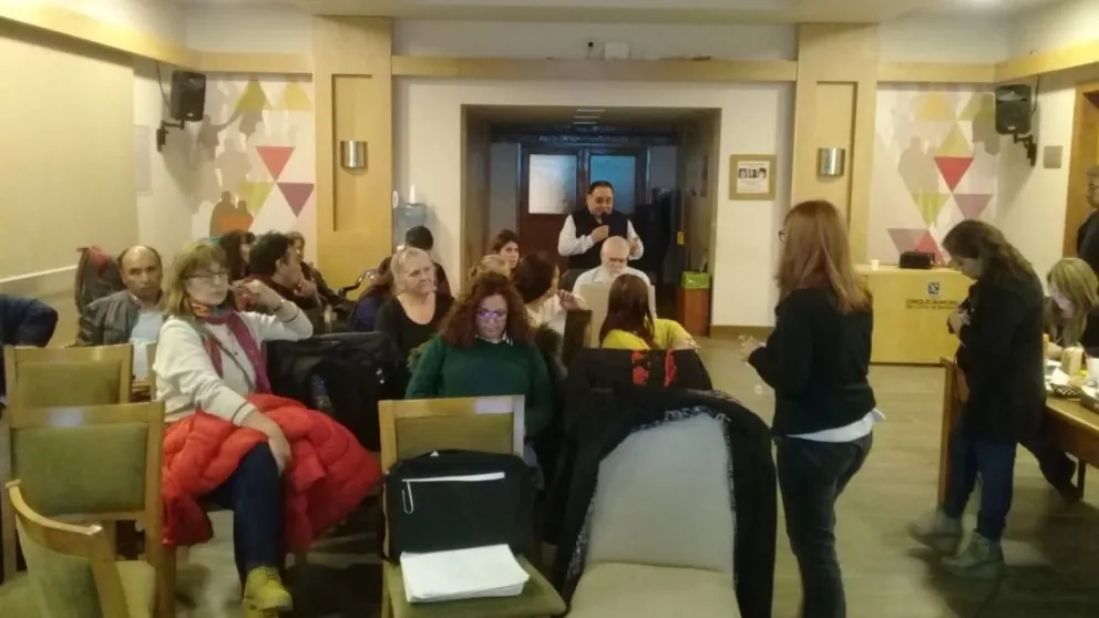 Nuevamente Juntas Vecinales se reunieron por la problemática de los perros en la ciudad