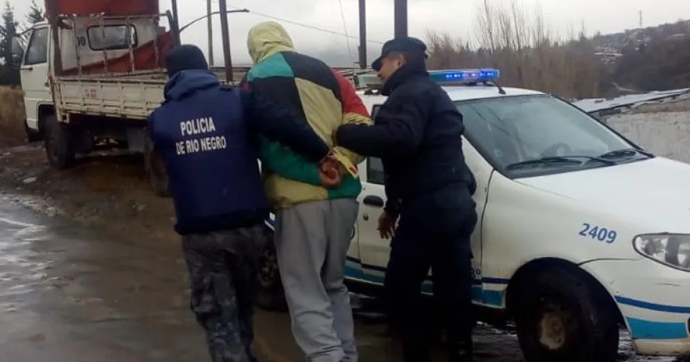Ya son dos los detenidos sospechados de agredir al hombre del barrio San Cayetanito