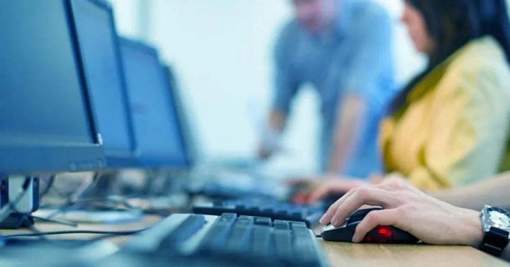 La difícil situación al momento de mejorar la generación de empleo