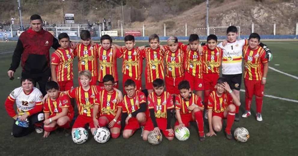 Los “Cruzaditos” 2008 avanzaron a la final en la “Carlos Paz Cup”