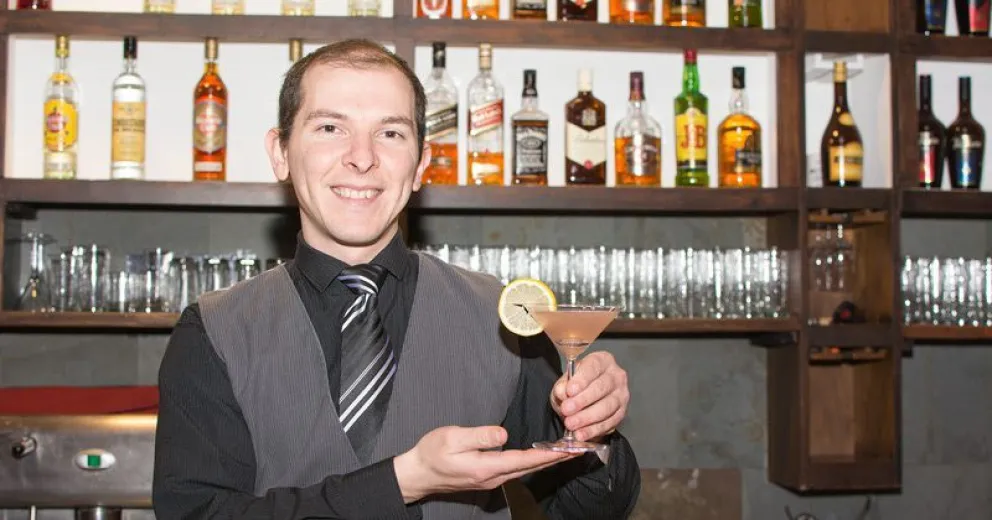 Convocan a participar de la décima edición de Bartender
