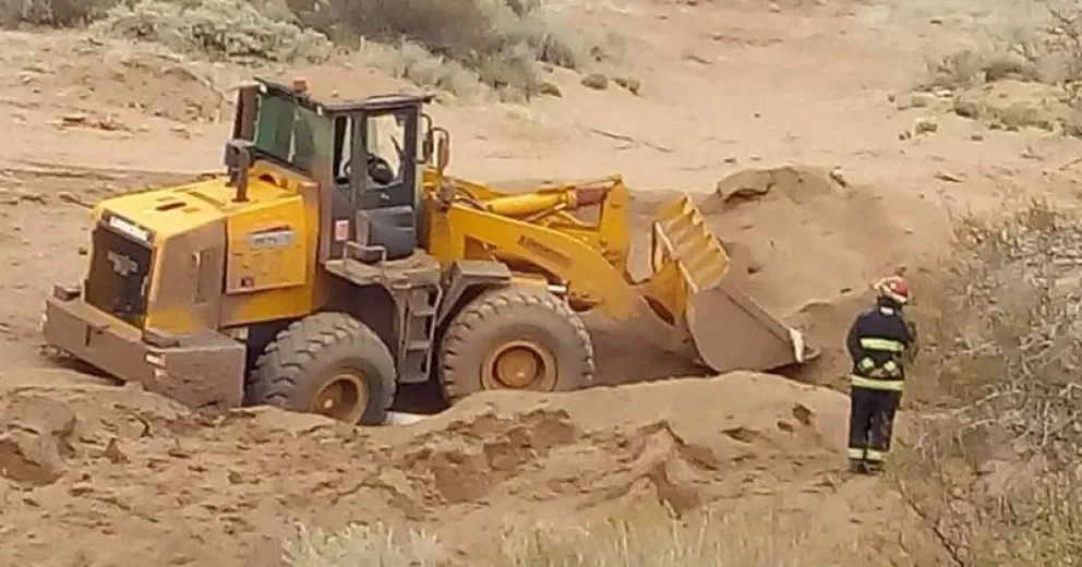 Identificaron a quienes rompieron el gasoducto y la máquina fue secuestrada