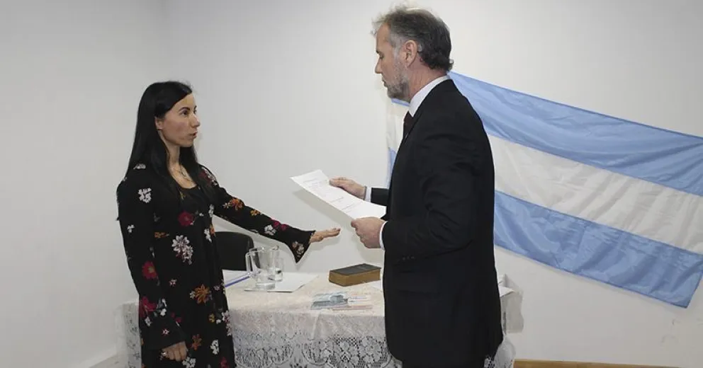 Juez Mansilla tomó juramento y puso en funciones a juez y secretaria del Juzgado Multifueros Nº 11