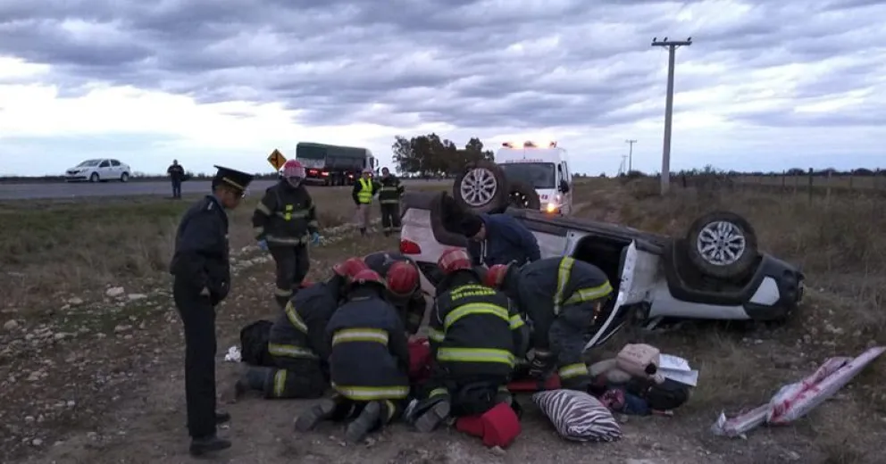 Una nena de Bariloche falleció tras un accidente cerca de Río Colorado