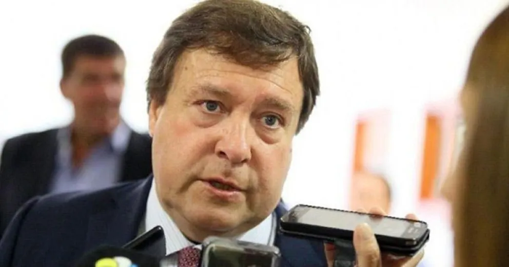 El gobernador analizó la posibilidad de representar a la provincia en el Congreso Nacional