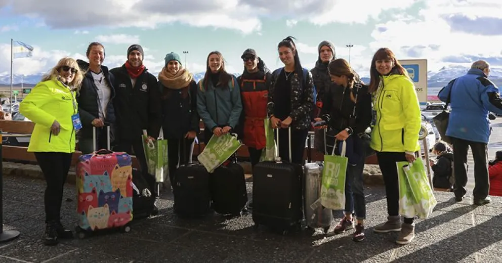 Mundial de Snow Volleyball: ya llegaron todos los protagonistas a Bariloche