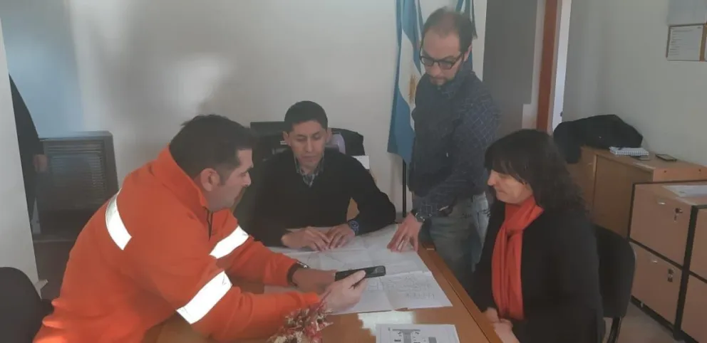 Ruta 23: concejales de Dina Huapi se reunieron con el titular de Vialidad