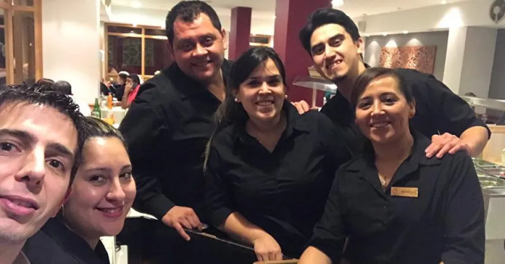 La AEHGB saluda a los trabajadores hoteleros y gastronómicos en su día