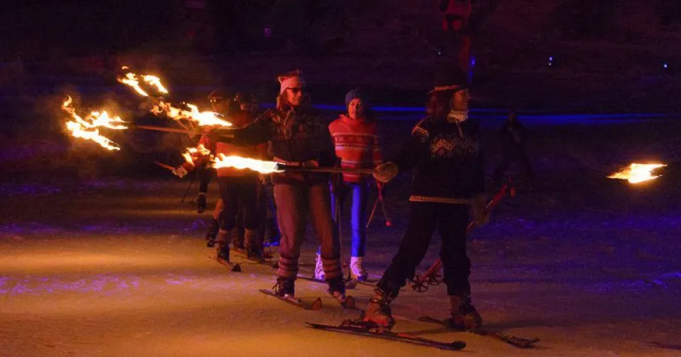 La bajada de luces, espectáculo  de lujo en el Catedral