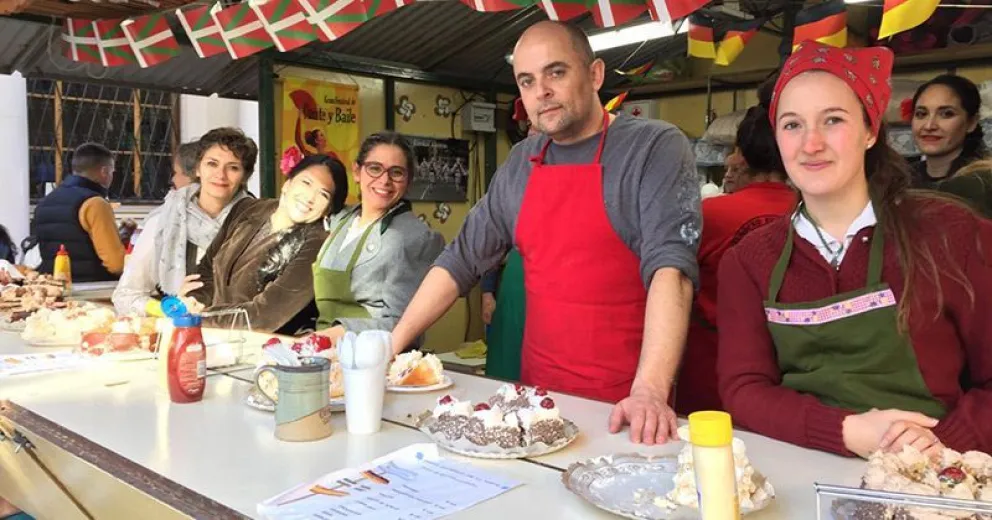 Gran regreso de las colectividades a la Fiesta Nacional de la Nieve