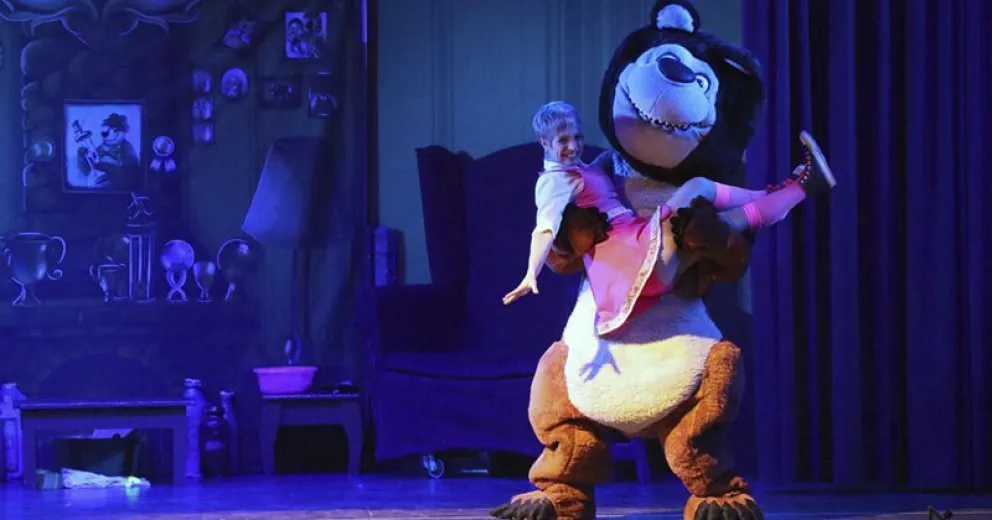 Masha y el Oso festejarán el Día del Niño en el teatro La Baita