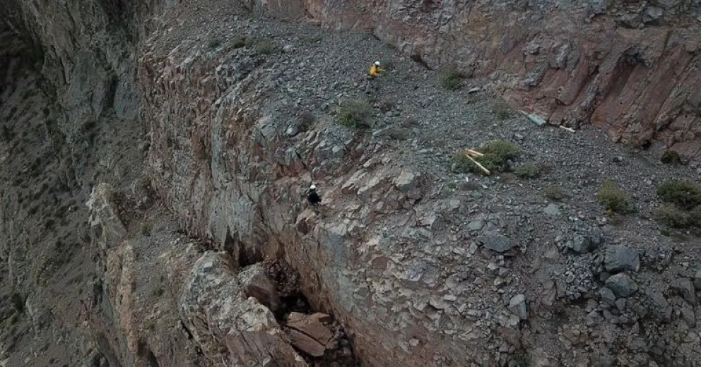 Esta semana removerán el bloque de roca restante y comenzarán los trabajos de limpieza de Ruta 40