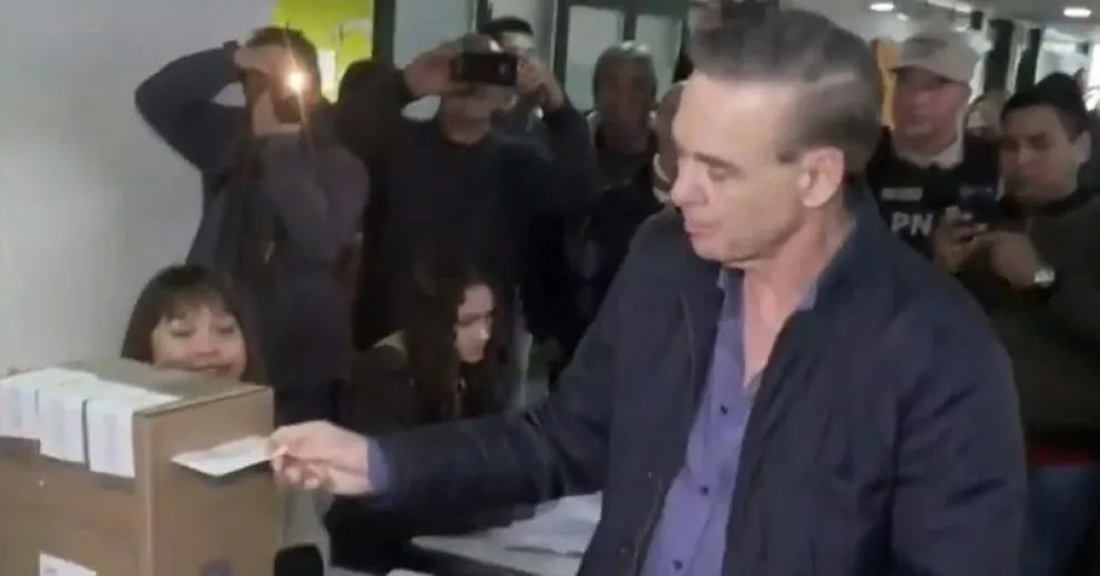 Pichetto votó en Sierra Grande