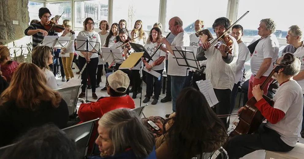 “Música para el alma” encantó a pacientes del hospital de Bariloche