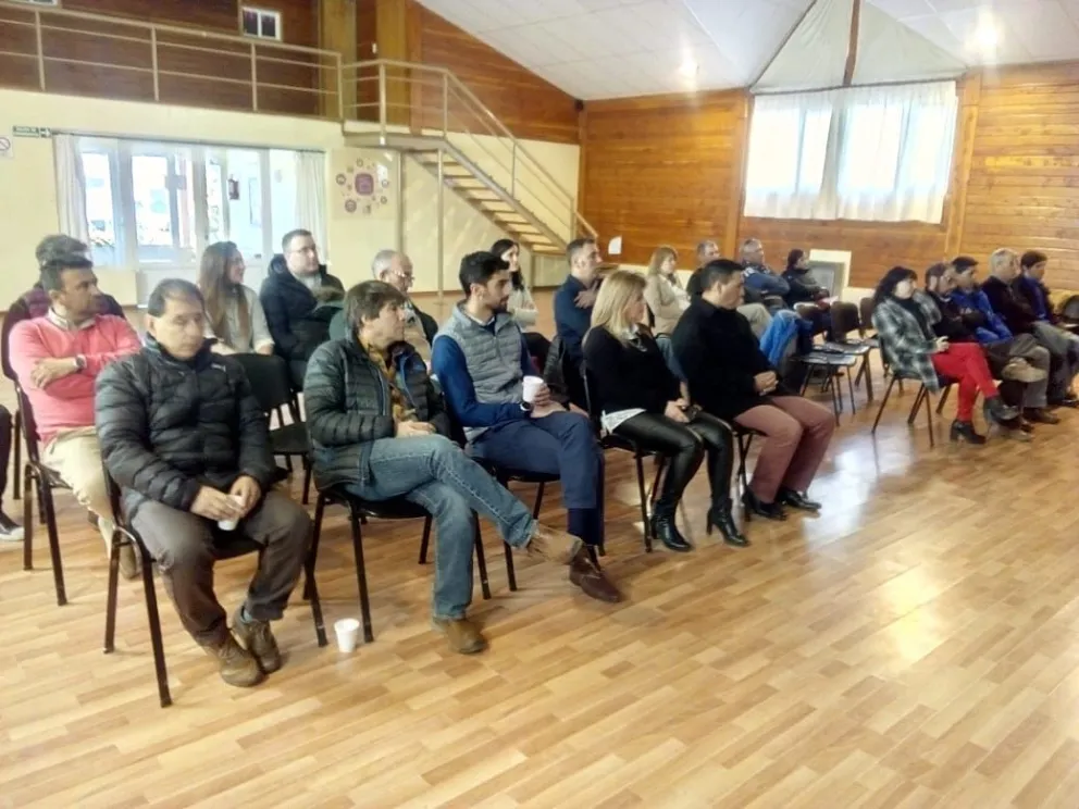 Presentaron plan de saneamiento y agua potable