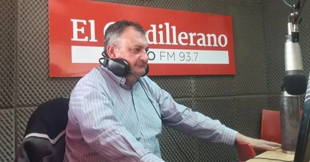 Gennuso anunció que planifican ensanchar Bustillo con tramos de tres manos
