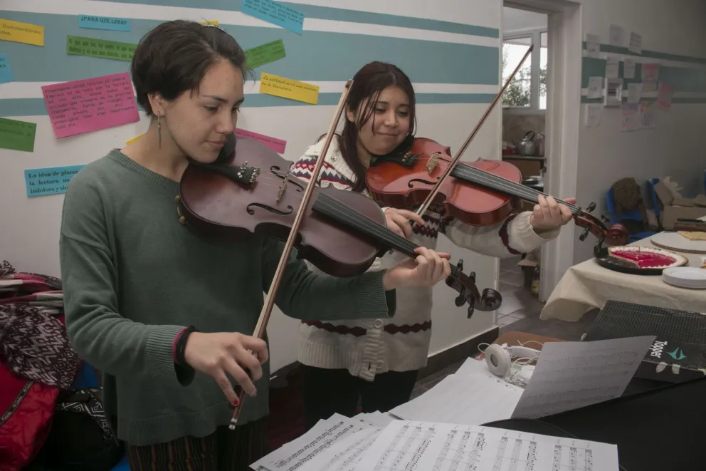 La Orquesta del Bicentenario realizó dos días de feria y ofrece sumarse a la asociación con una cuota mínima