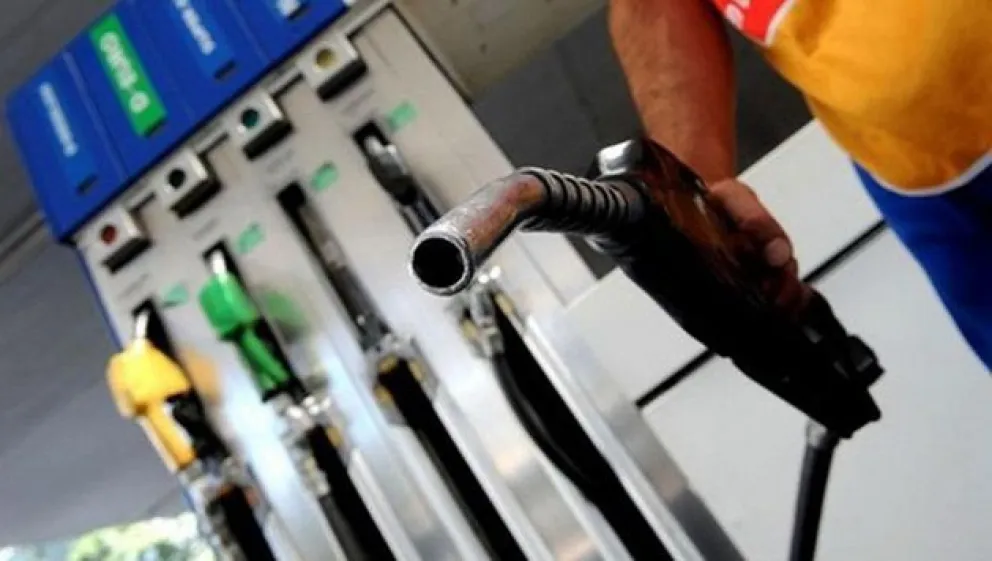 Abdala dijo que la tasa al combustible no es para sostener a la empresa de colectivos