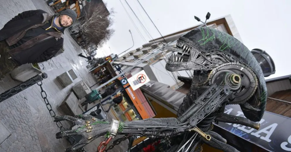 Alien se convirtió en una grata sorpresa en el centro de Bariloche