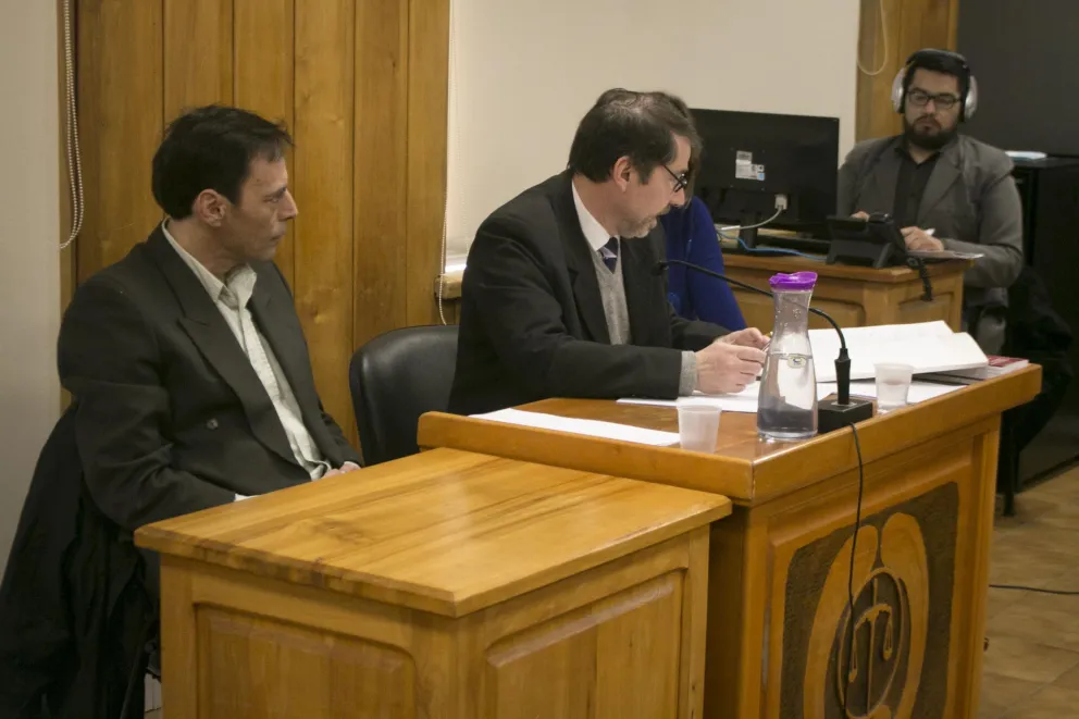 Piden pena de prisión en suspenso para abogado que golpeó a su pareja