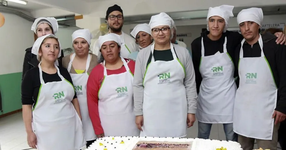 Brindan herramientas a jóvenes de Bariloche para generar posibilidades de trabajo