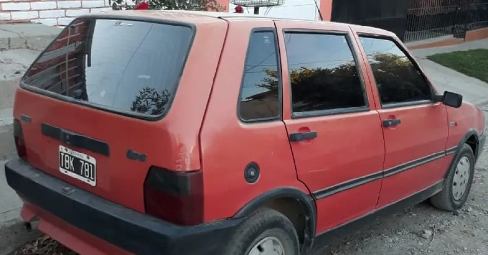Piden ayuda para recuperar un auto robado