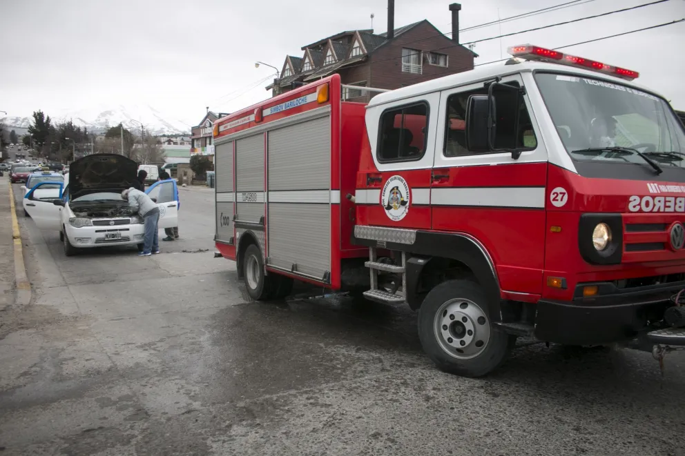 Alarma por escape de gas comprimido en un taxi