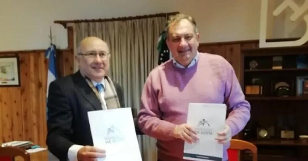 Bariloche y San Juan de la Costa firman Acuerdo de Amistad