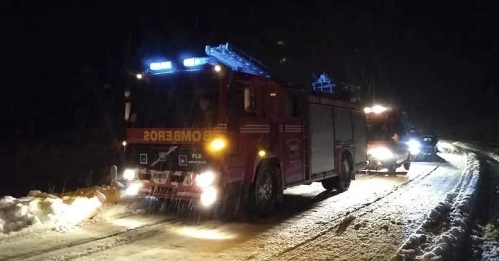 Bomberos Dina Huapi cumplieron 31 años prestando servicios a la comunidad