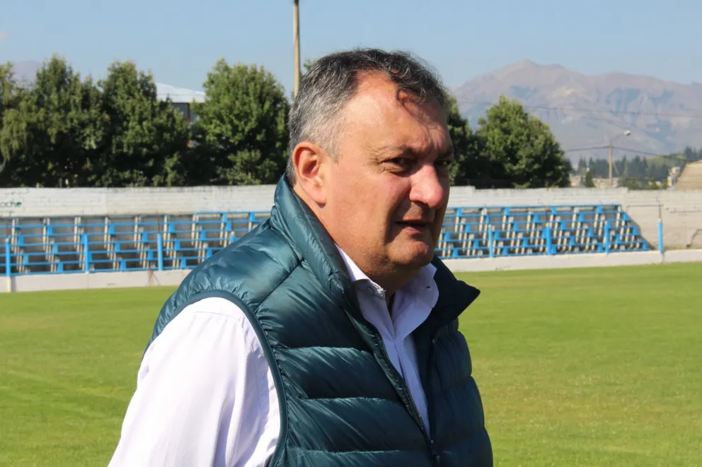 Gennuso: “La sociedad de Bariloche es conservadora y tiene resistencia a las transformaciones”