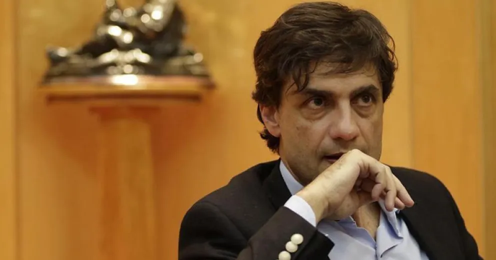El ministro de Economía Hernán Lacunza encabezará reunión de ejecutivos de finanzas en Llao Llao