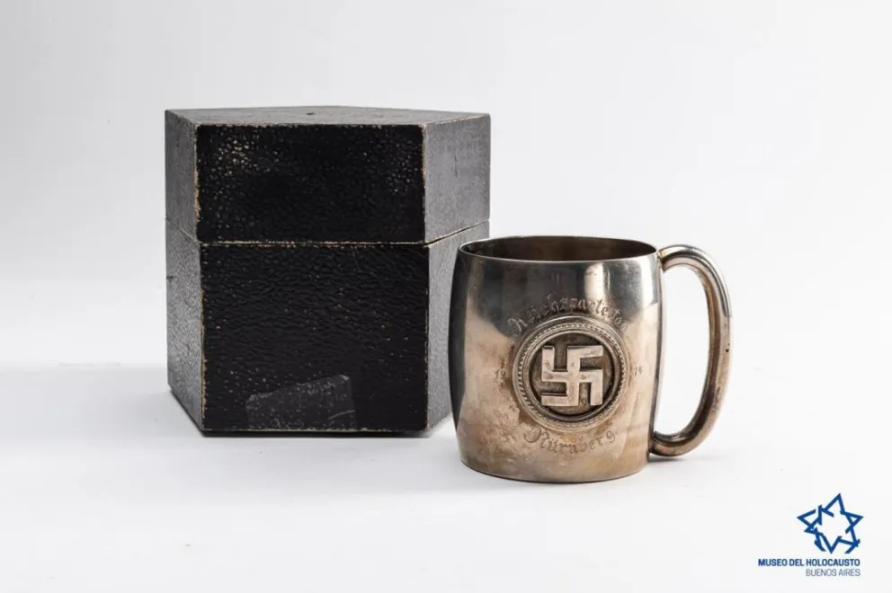 El Museo del Holocausto recibió 71 objetos nazis incautados