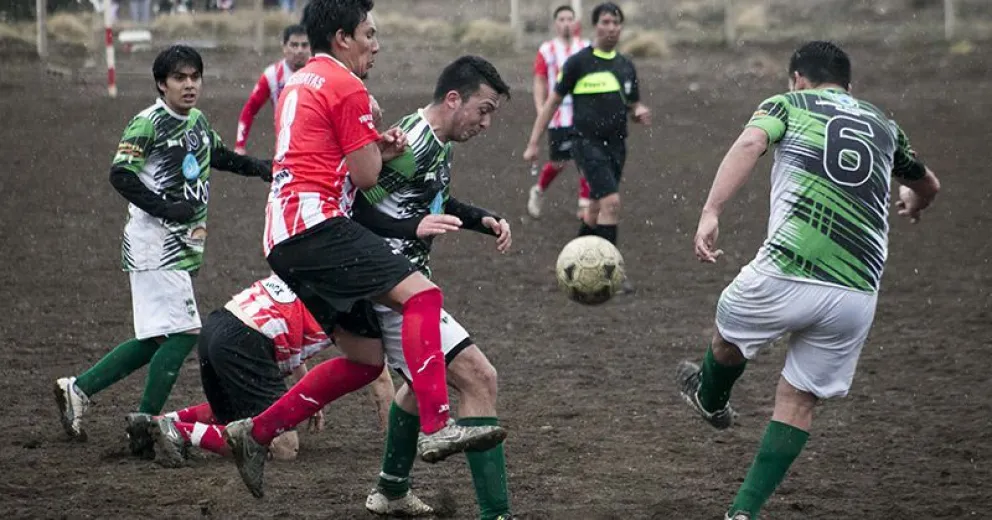 A Puerto Moreno se le sumó Cruz del Sur y Lácar en la cima del torneo