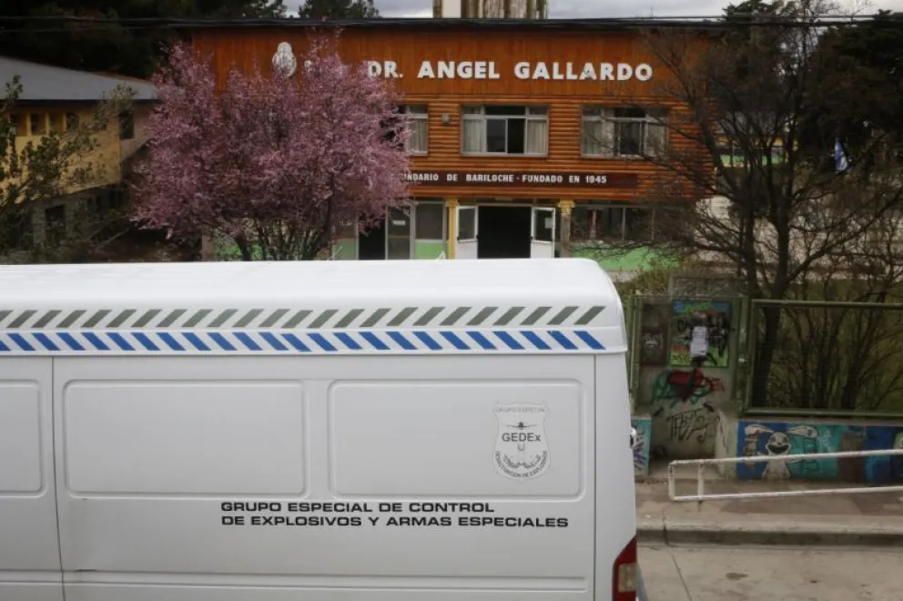 Nueva amenaza de bomba en el colegio Ángel Gallardo