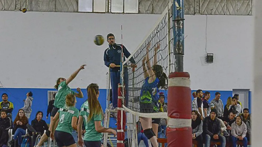La Liga Municipal Gigantes de Dina Huapi será con formato de Grand Prix