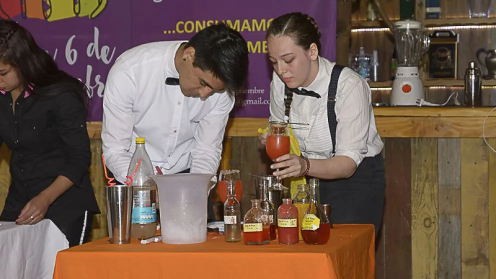 La ESRN 132 ganó la competencia de coctelería sin alcohol