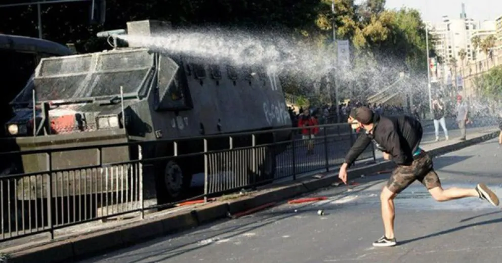 Estallido en Chile: once muertos y una nueva protesta masiva en Santiago