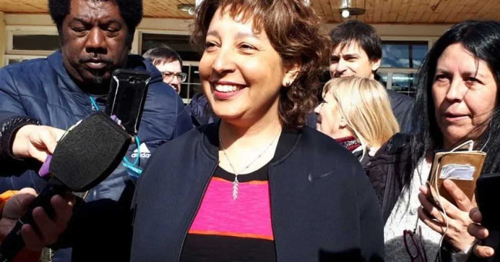 Arabela Carreras: “Vivimos la jornada como vivimos la campaña, con mucho entusiasmo y alegría"