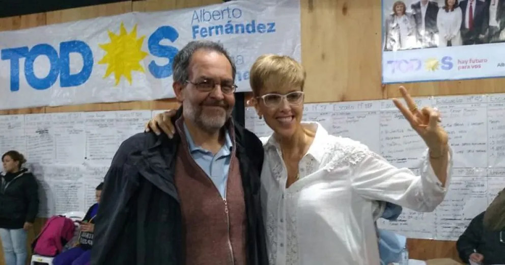Larraburu: " vamos a tener que trabajar mucho porque nos han dejado un país endeudado"