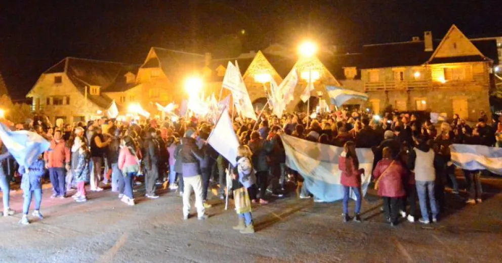 El triunfo de Alberto Fernández desató la fiesta en el Centro Cívico