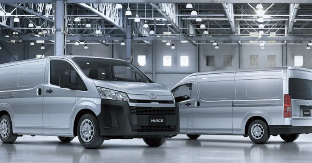Toyota lanzó el furgón Hiace