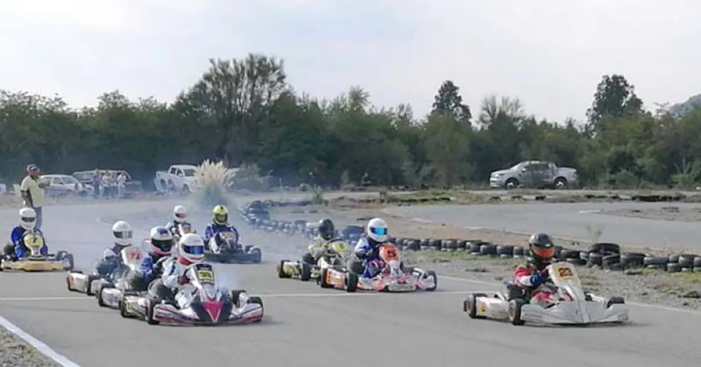 El karting definirá en Lago Escondido todos sus campeonatos.
