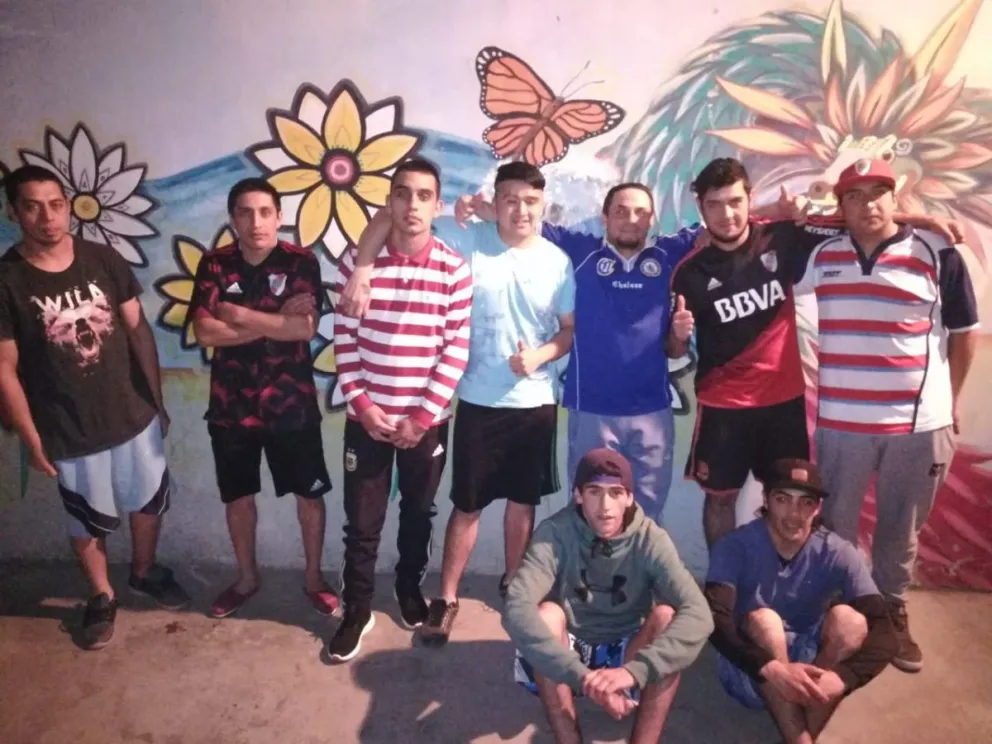 Agradecimiento de la escuela de boxeo del barrio Alborada