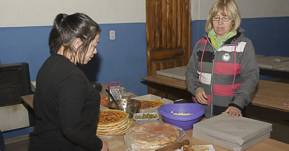 Recaudan fondos en solidaridad con un compañero de trabajo