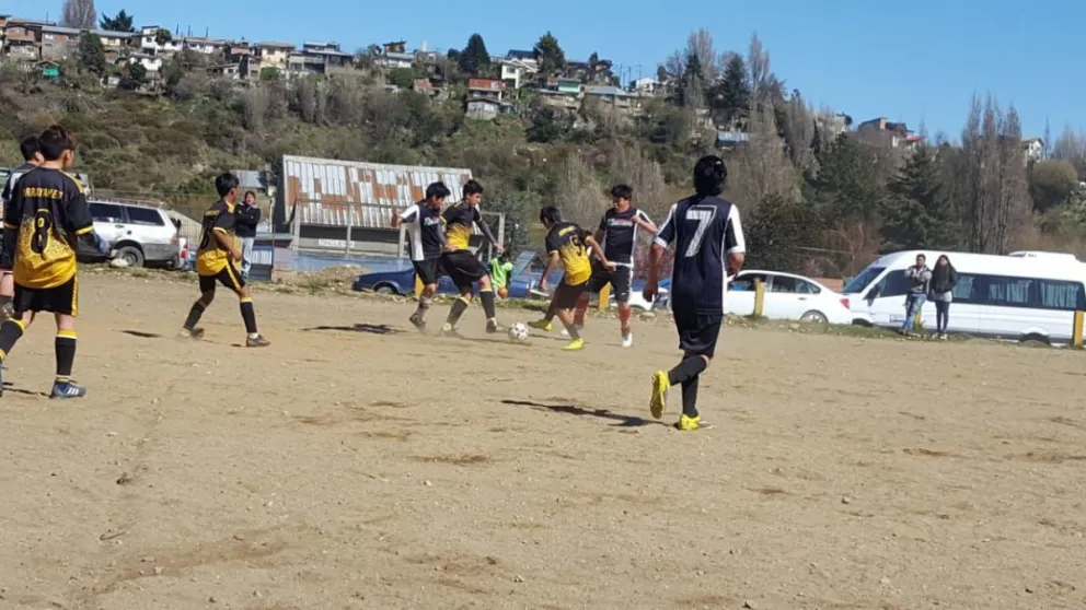 Comenzó la segunda ronda del Torneo de Futbol Barrial Adolescente