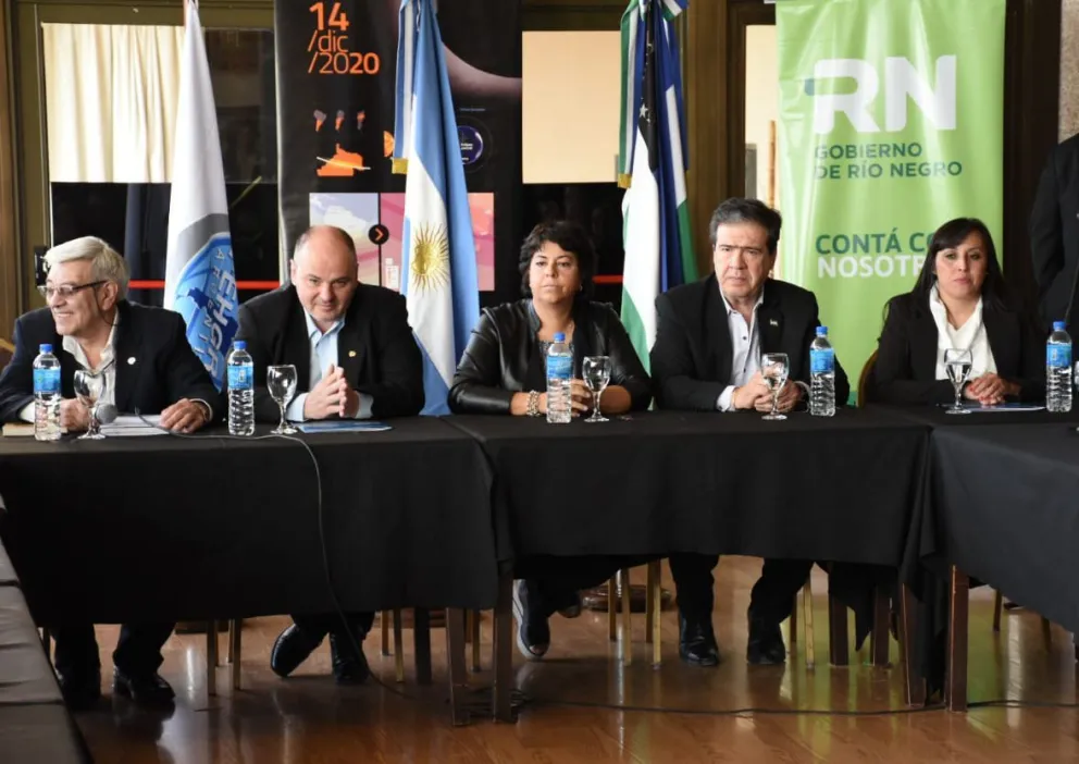 Empresarios hoteleros y gastronómicos se reunirían en La Angostura en 2020