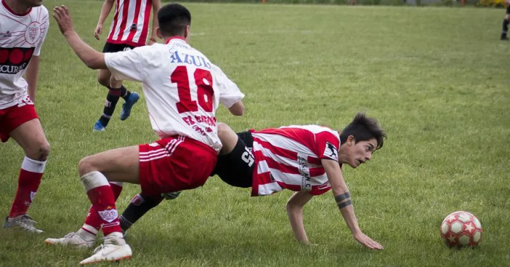 Estudiantes sufrió pero ganó y se arrima