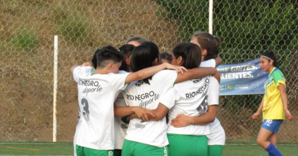 Histórica participación del fútbol femenino en los Juegos de la Araucanía