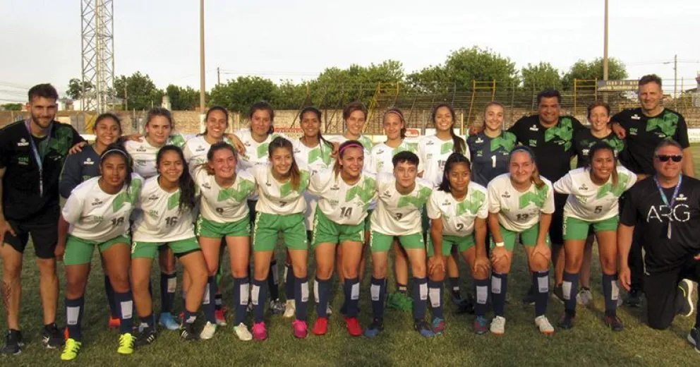 Araucanía: la primera final de fútbol femenino de la historia tendrá a Río Negro en cancha